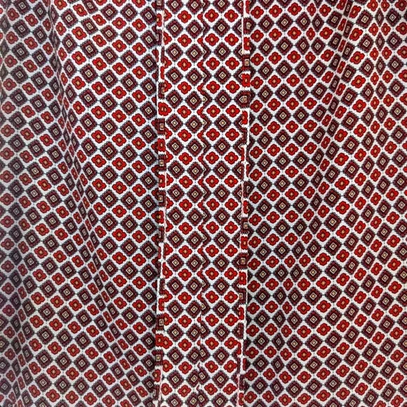 Banana Republic S Red Geometric Print Shell - Picture 3 of 6